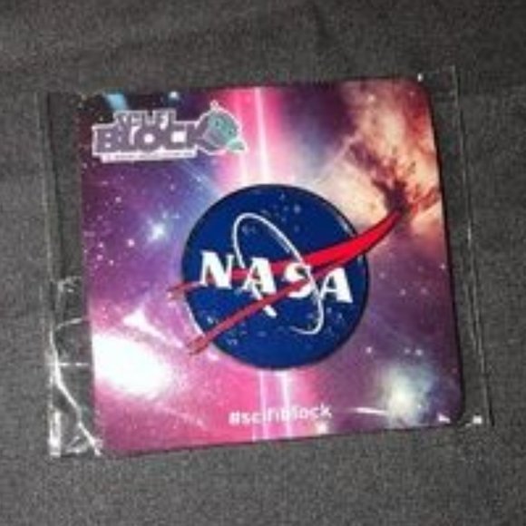 🧿 2 for $25 🧿 Nerd Block - NASA - Logo Enamel Pin - Picture 2 of 4